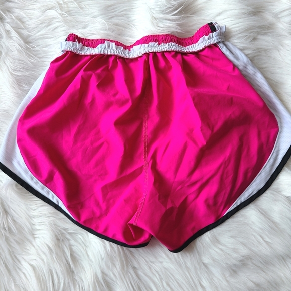 NIKE DRI-FIT SHORTS - Picture 4 of 5